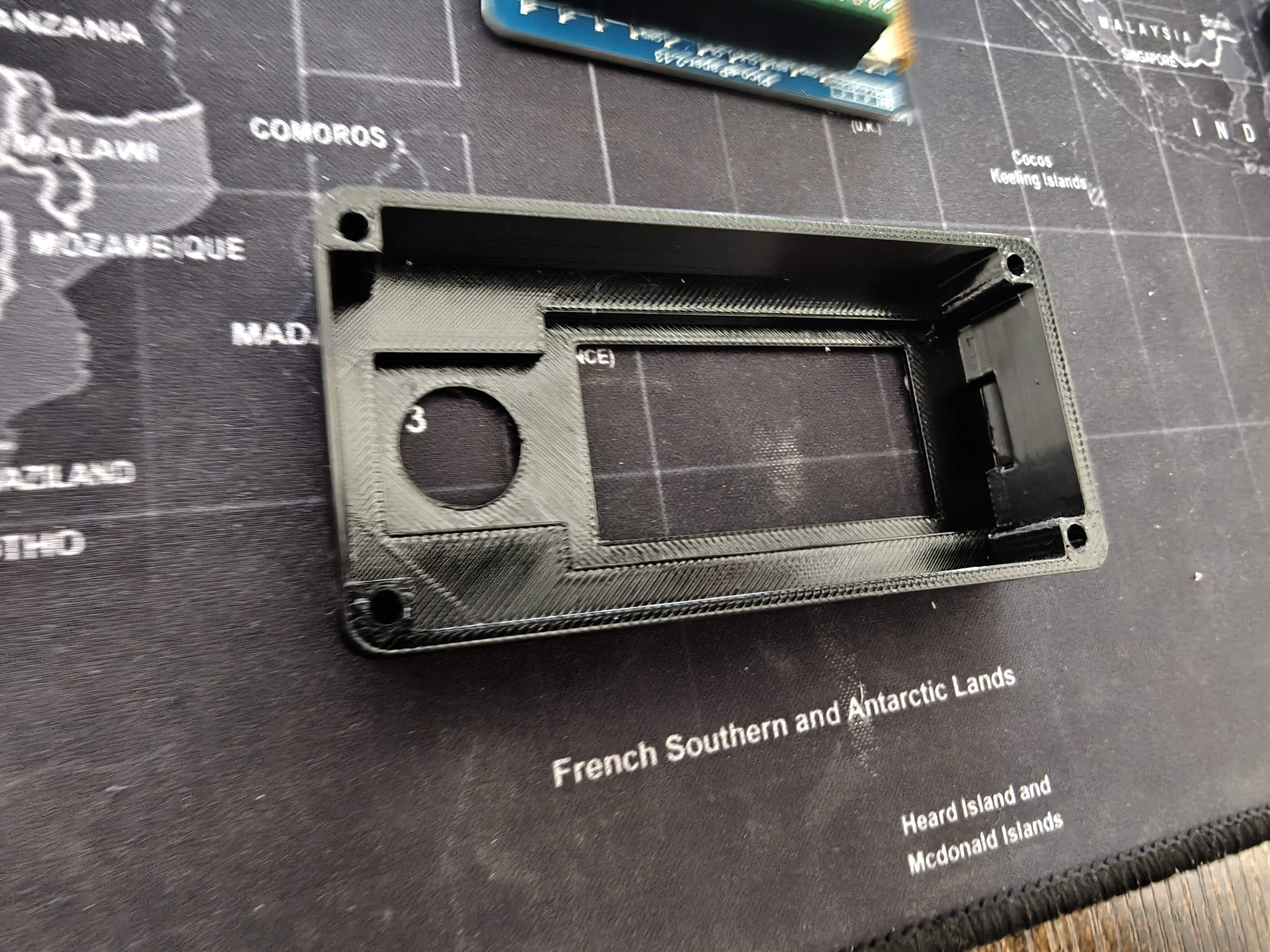 Top cover interior — display inlay